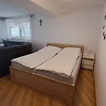 Mieszkanie Z Niezaleznym Wejsciem *